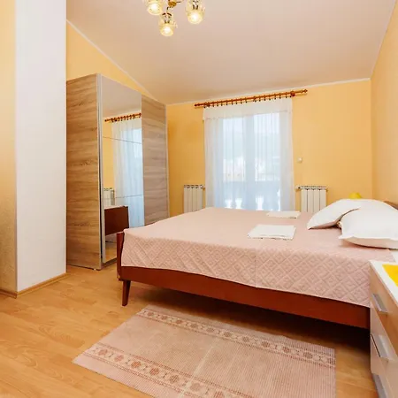 Blazic Apartmán Jadranovo