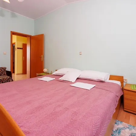 Blazic Apartmán Jadranovo